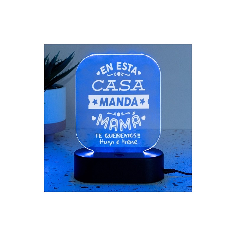 Lámpara LED personalizada EN ESTA CASA MANDA MAMÁ